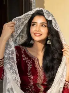 Sunlight Portrait with Lace Veil